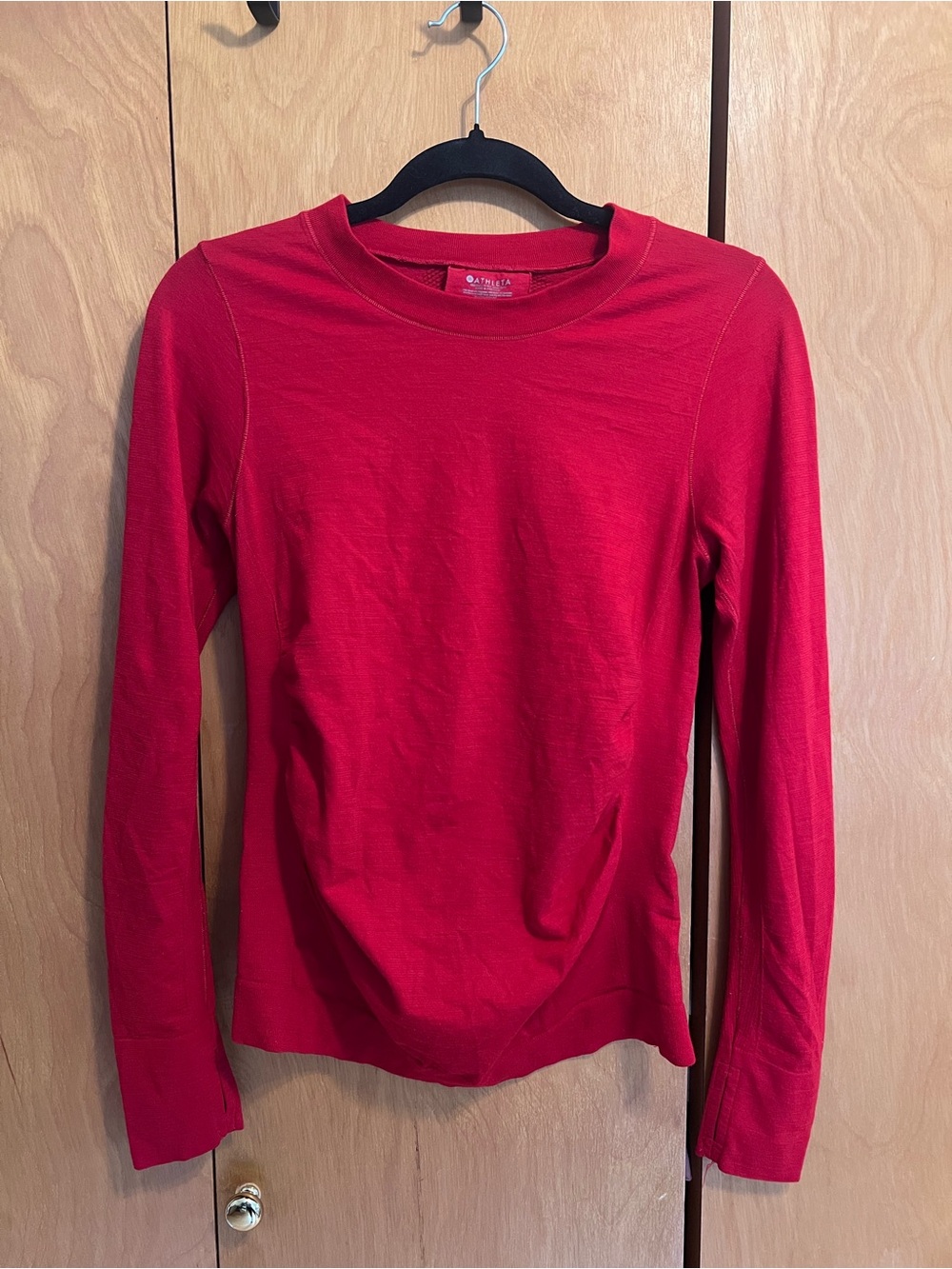 Women's Athleta Red Long-Sleeve Wool Blend Crewneck Long Sleeve - Medium